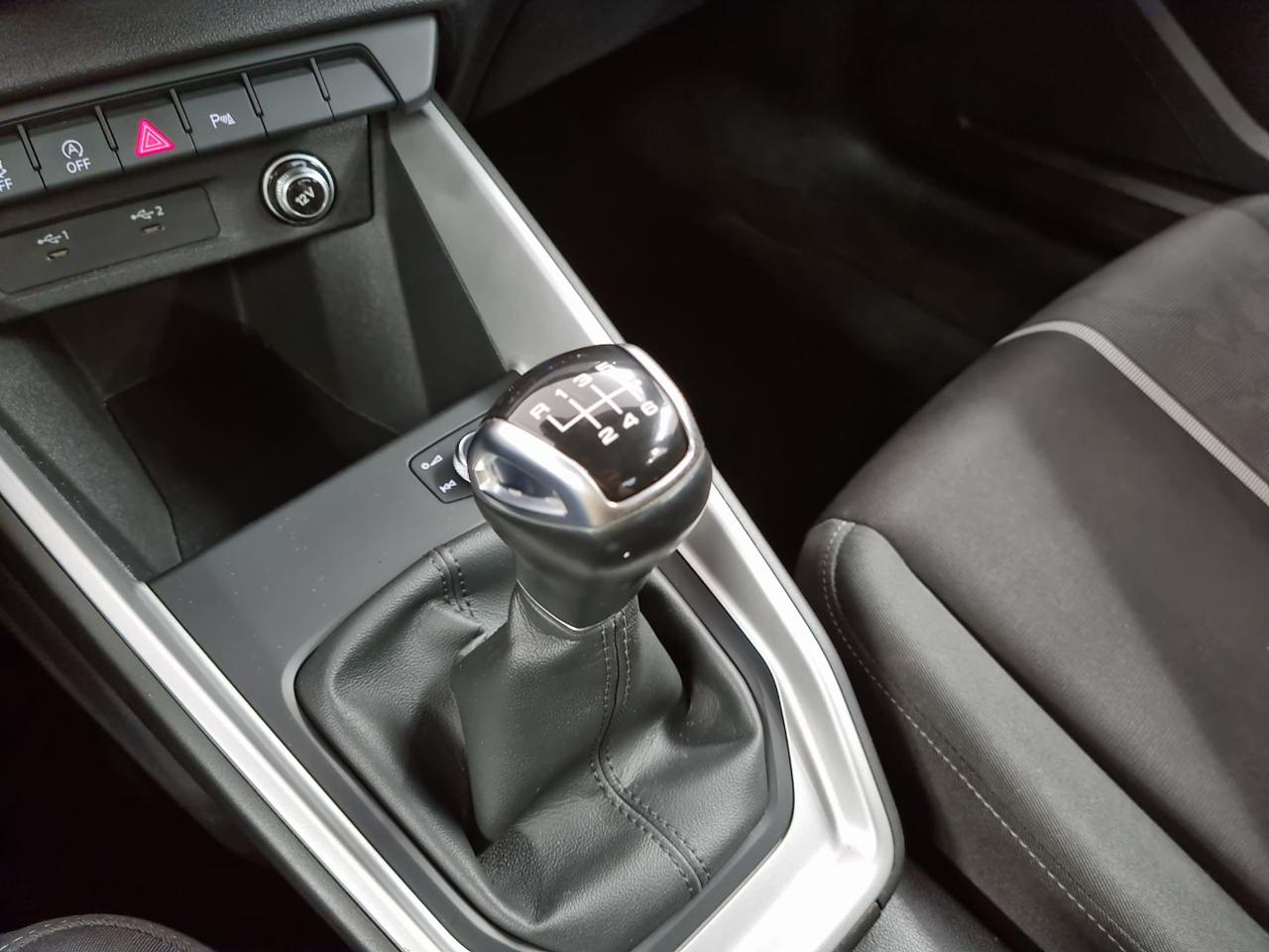 AUDI A1 citycarver 30 TFSI - 6