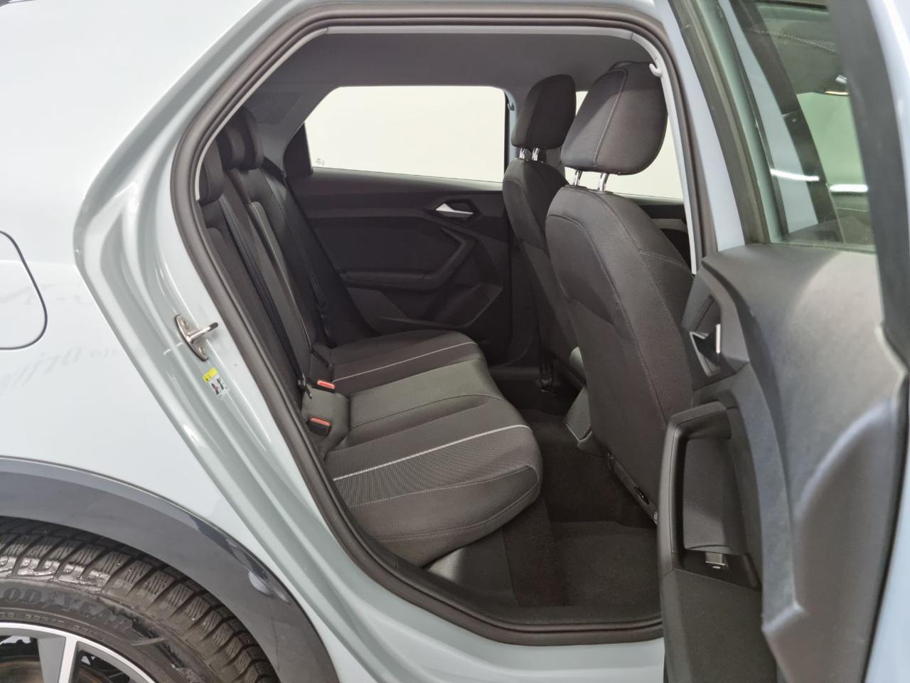 AUDI A1 citycarver 30 TFSI - 11