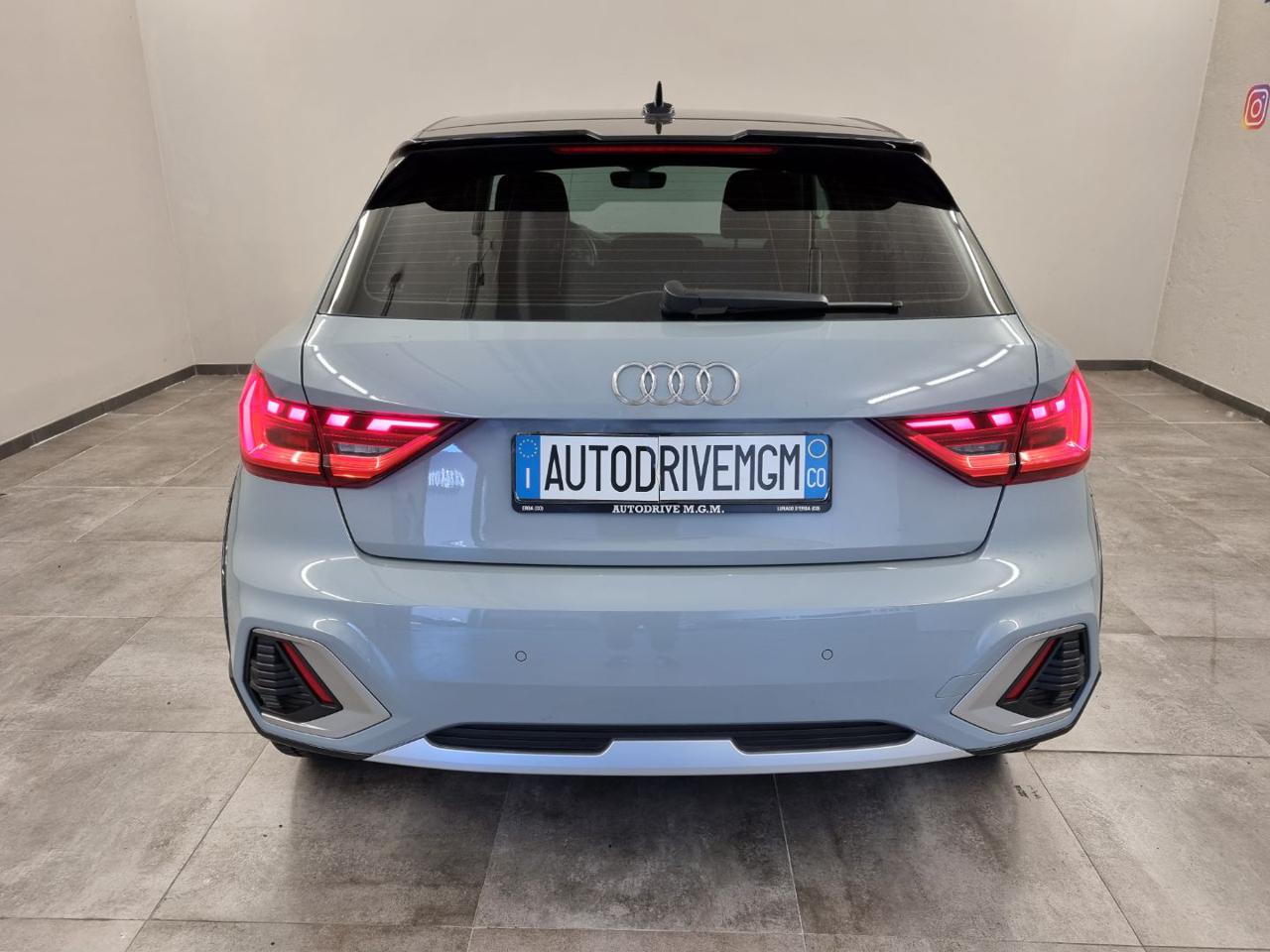 AUDI A1 citycarver 30 TFSI - 2