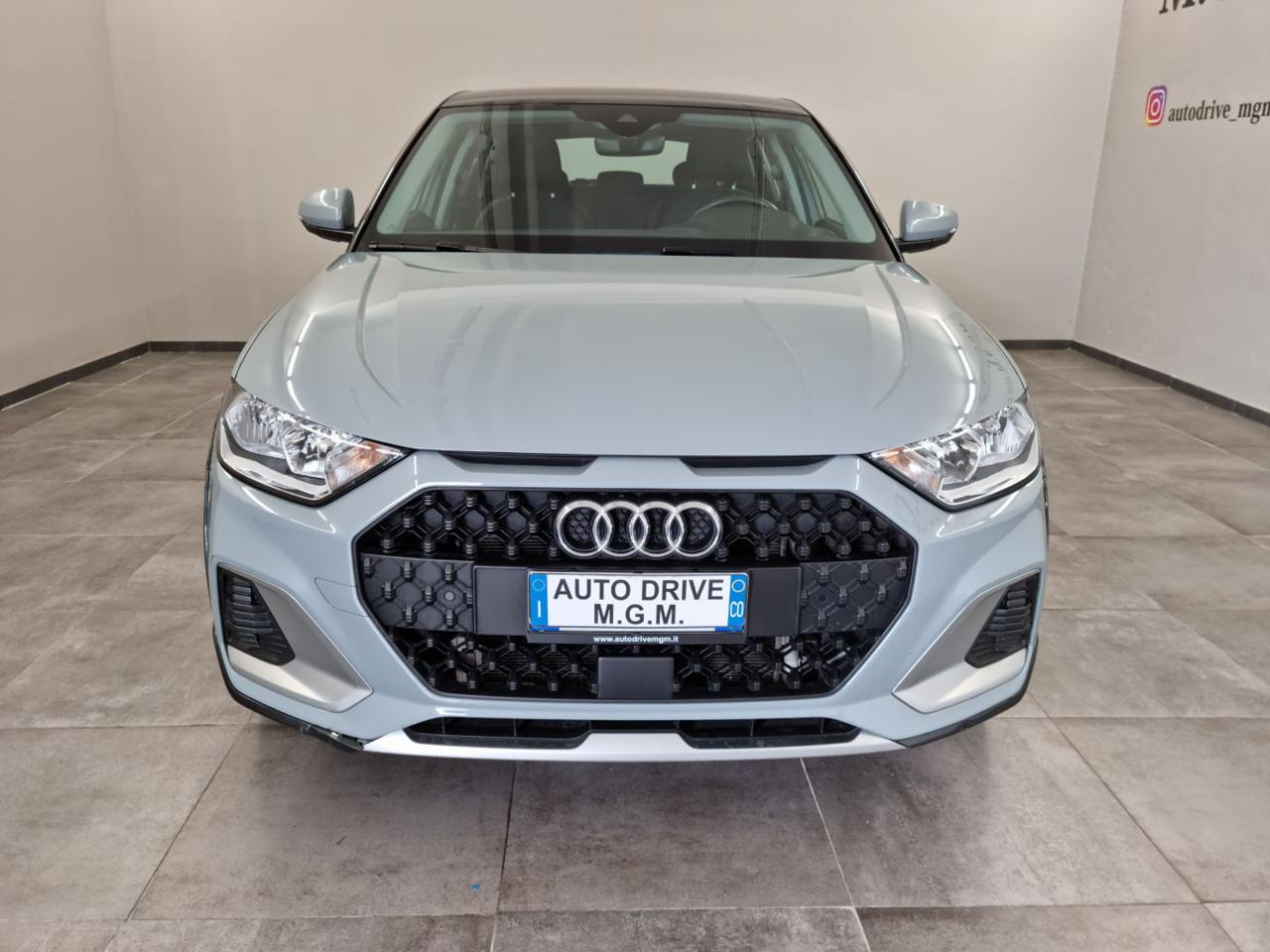AUDI A1 citycarver 30 TFSI - 4