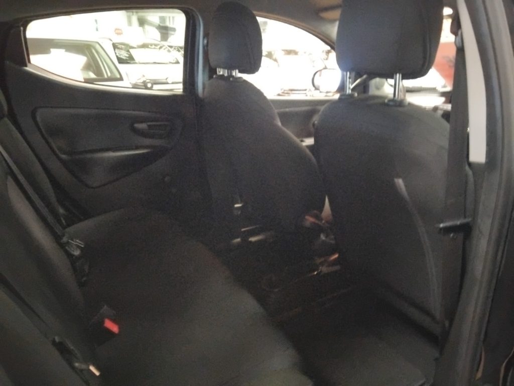 LANCIA Ypsilon 1.2 69 CV 5 porte Gold - 10