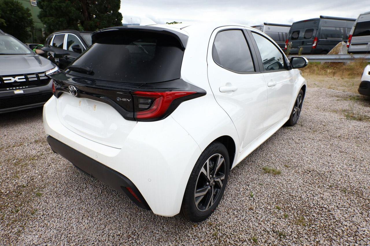 TOYOTA Yaris 1.5 Hybrid 5 porte Trend - 3
