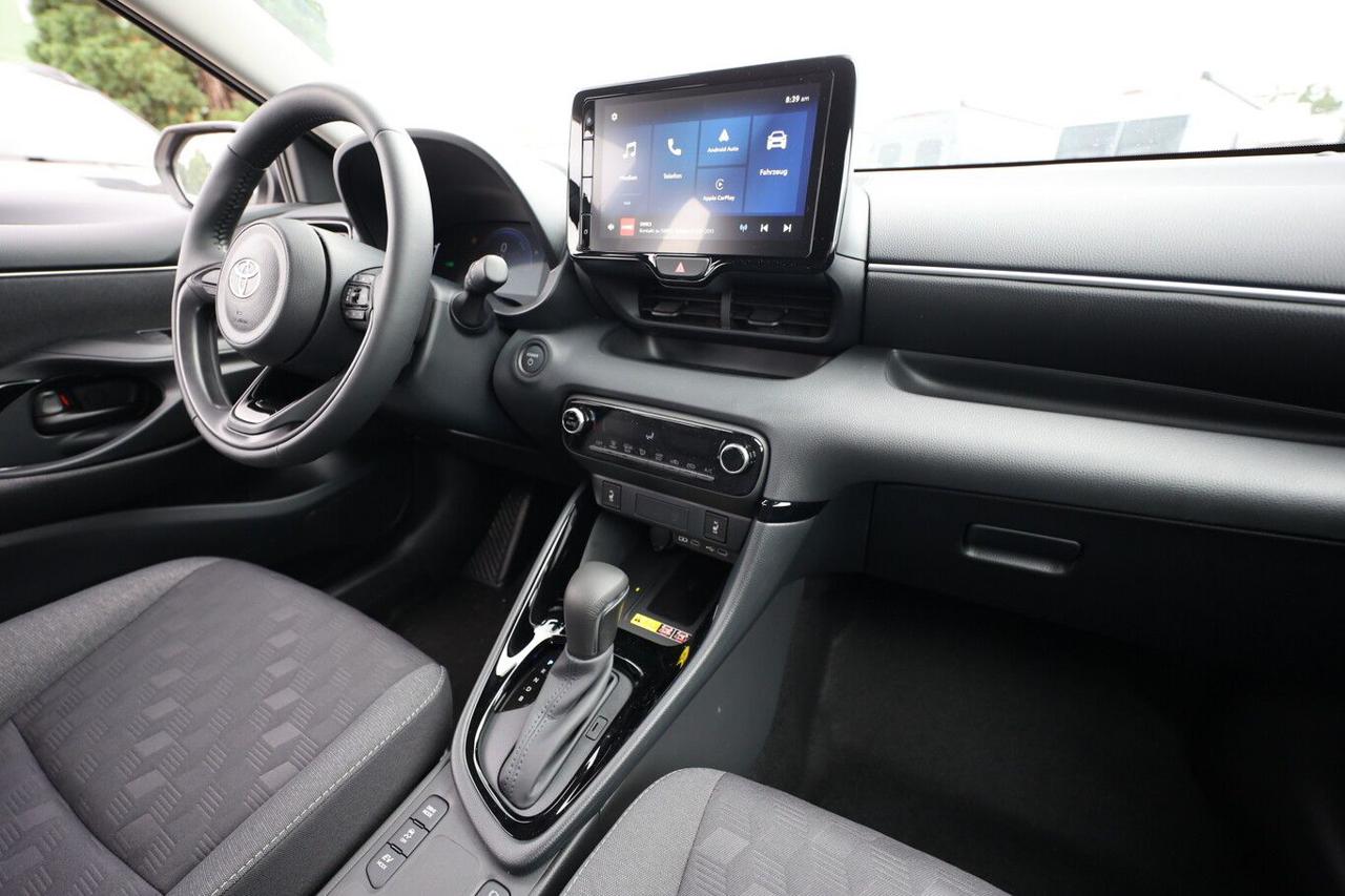 TOYOTA Yaris 1.5 Hybrid 5 porte Trend - 8