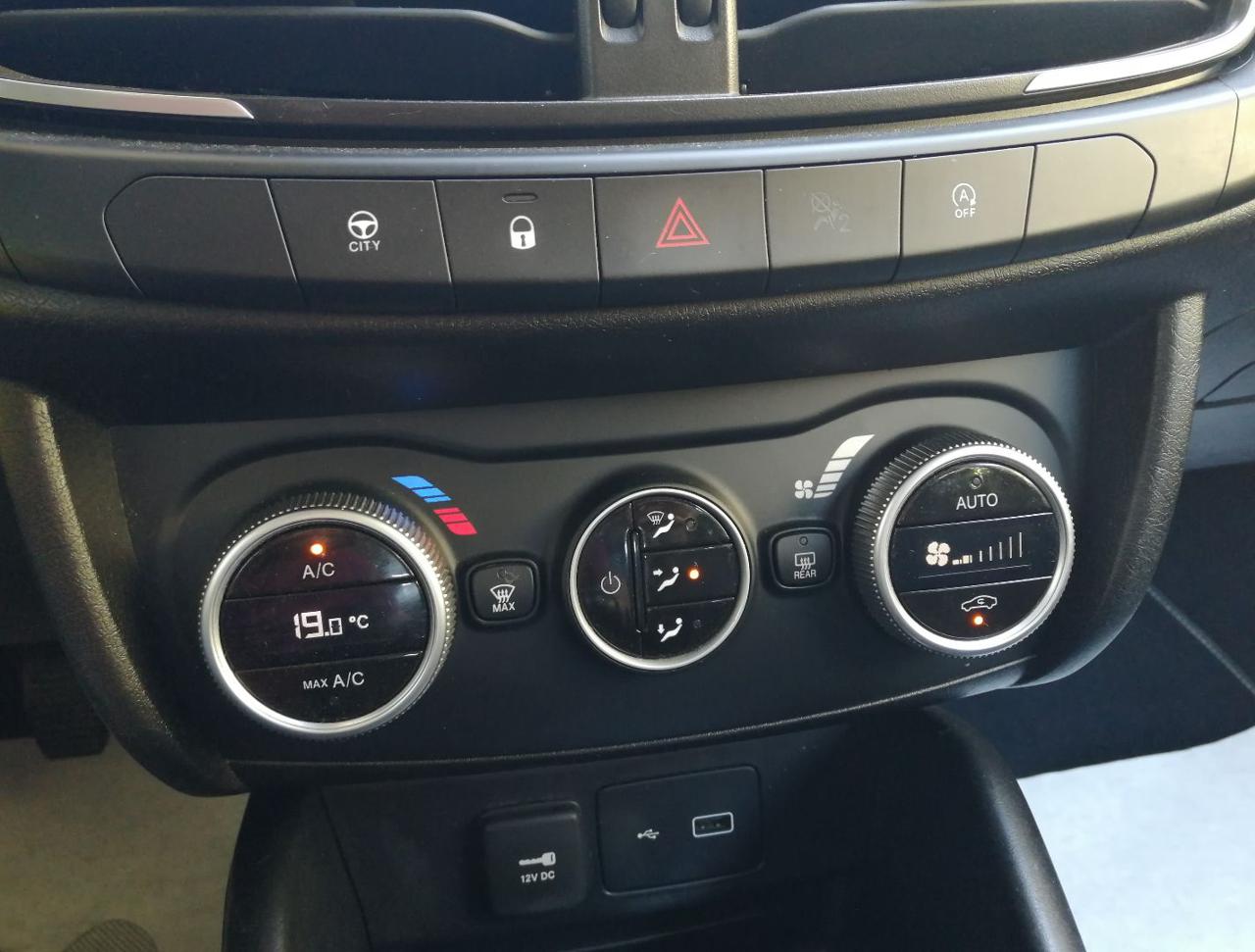 FIAT Tipo 1.6 Mjt S&S SW City Life - 13