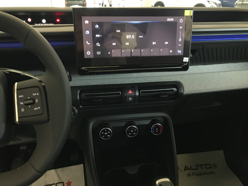 CITROEN C3 PureTech 100 S&S Plus - 16