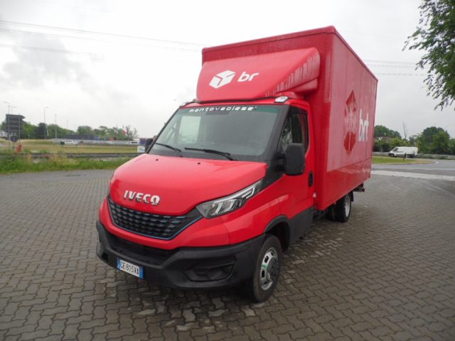 IVECO Daily Rosso pastello