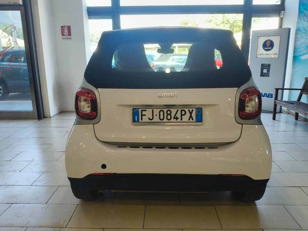 SMART ForTwo 70 1.0 twinamic cabrio Ok Neopatentati C.Vendita - 6