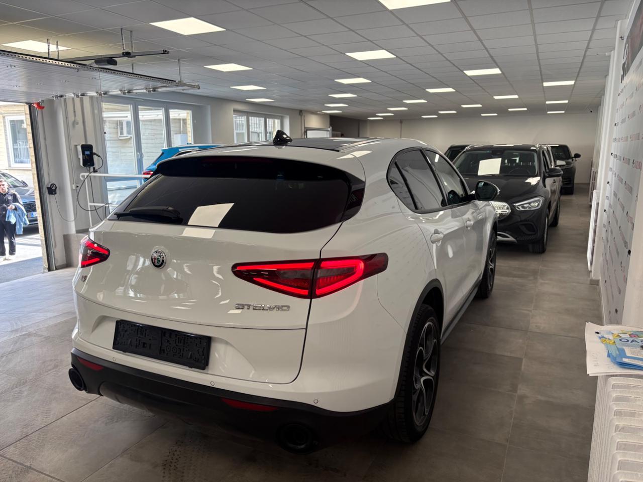 ALFA ROMEO Stelvio 2.0 Turbo 200 CV AT8 B-TECH Q4 TETTO APRIBILE - 6