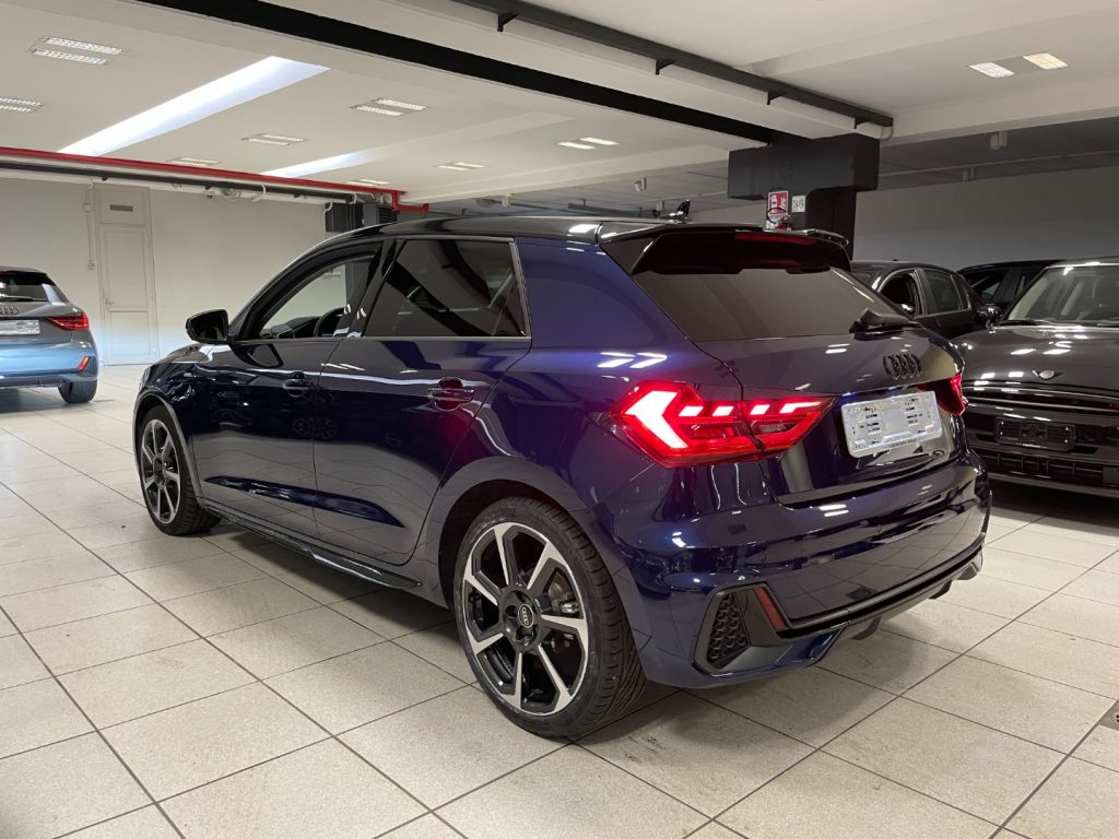 AUDI A1 SPB 30 TFSI S tronic EDITION BLACK SLINE+CAMERA - 5