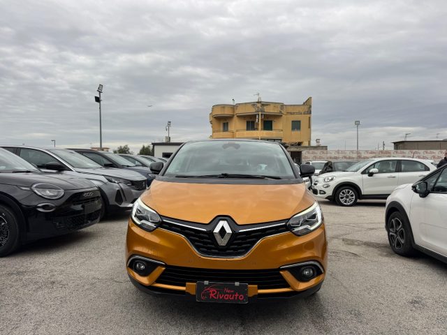 RENAULT Scenic Orange perlato