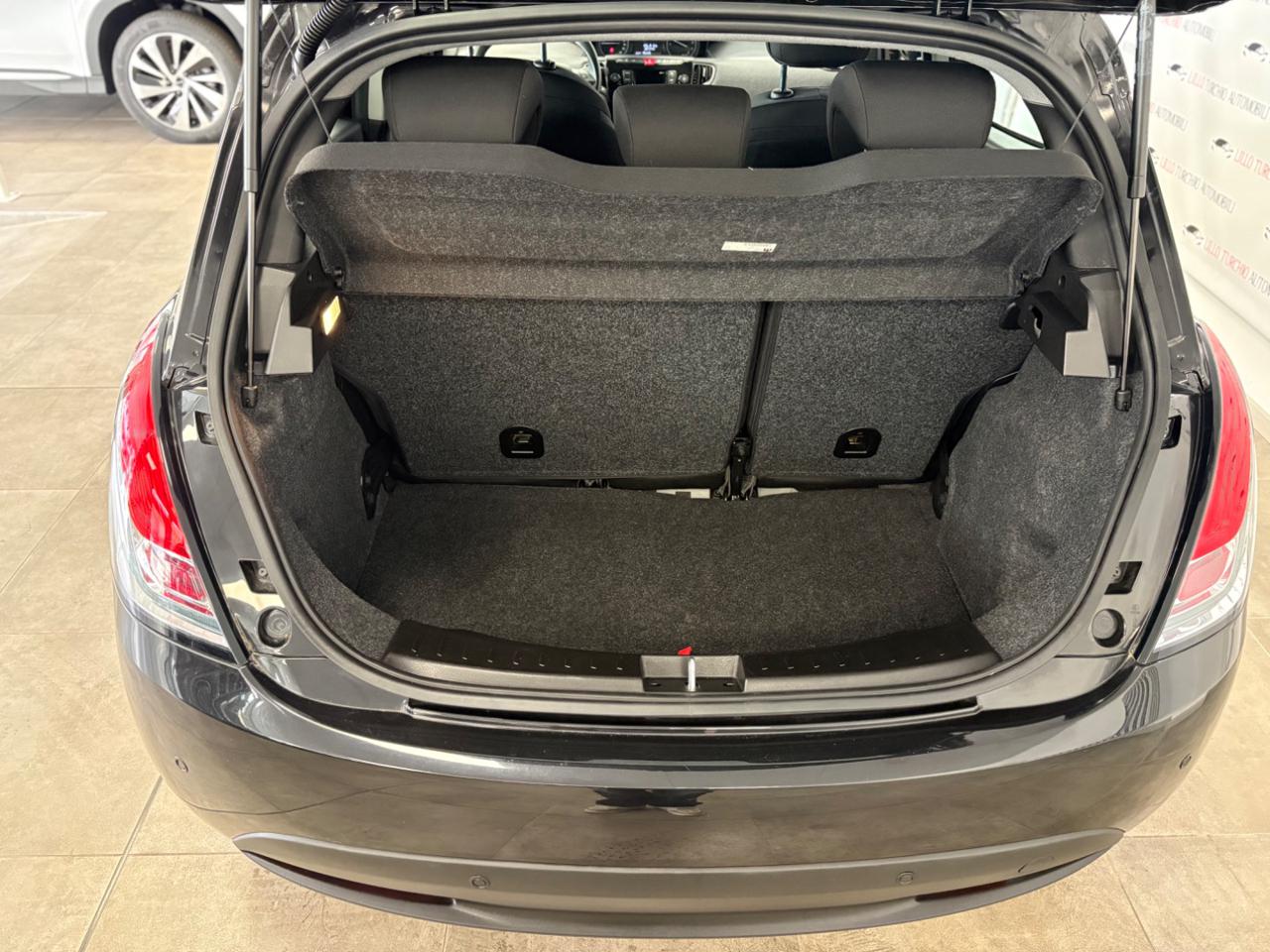 LANCIA Ypsilon 1.2 69 CV 5 porte S&S Elefantino Blu prezzo reale - 15