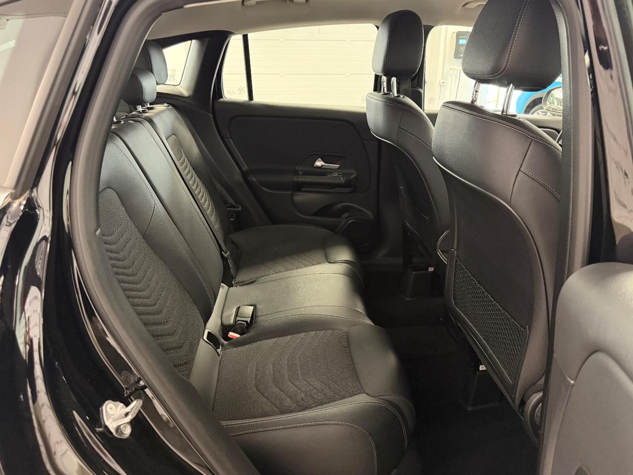 MERCEDES-BENZ GLA 200 d Automatic Executive - 19