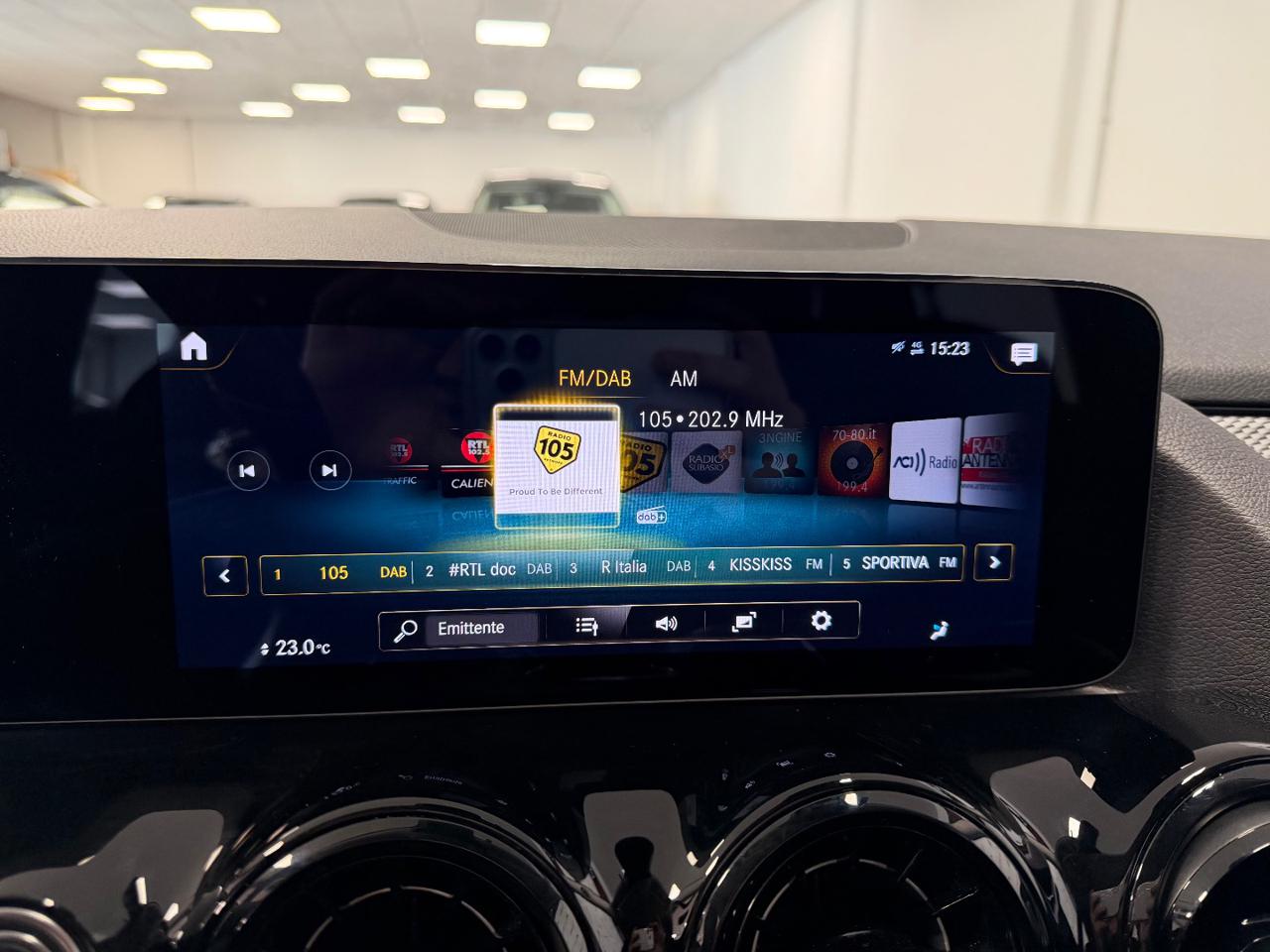 MERCEDES-BENZ GLA 200 d Automatic Executive - 13