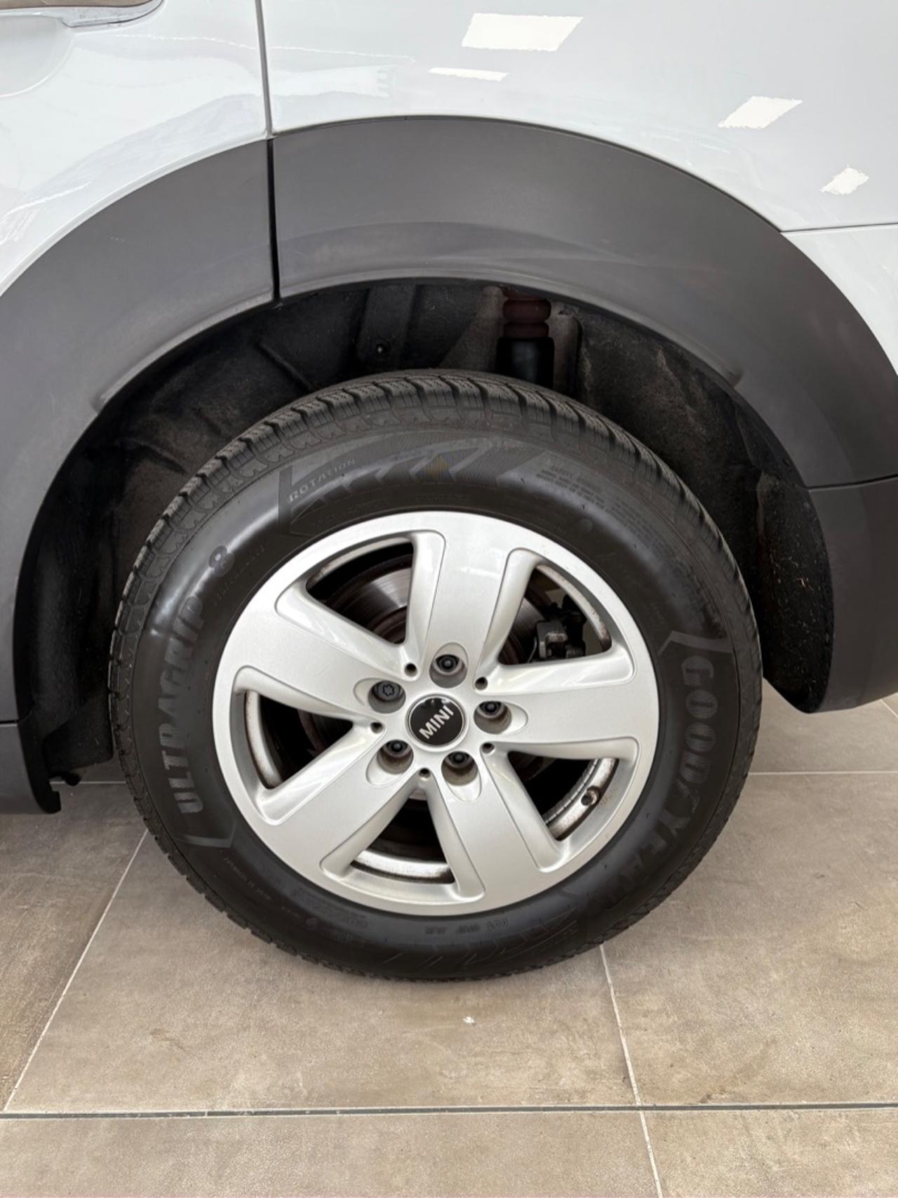 MINI Countryman 2.0 Cooper D Business *TETTO APRIBILE PREZZO REALE - 29