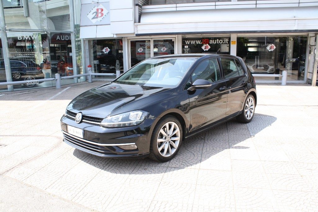 2B Auto ||| VOLKSWAGEN Golf 1.4 TSI 125CV DSG 5p. Executive BlueMotion Technol in vendita a Nova Milanese