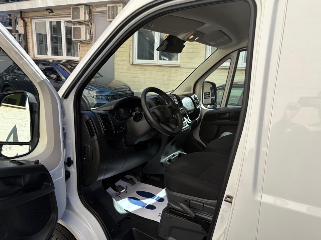 PEUGEOT Boxer 33 2.2 BlueHDi 140 S&S PM-TM Furgone  €18900+ IVA - 9