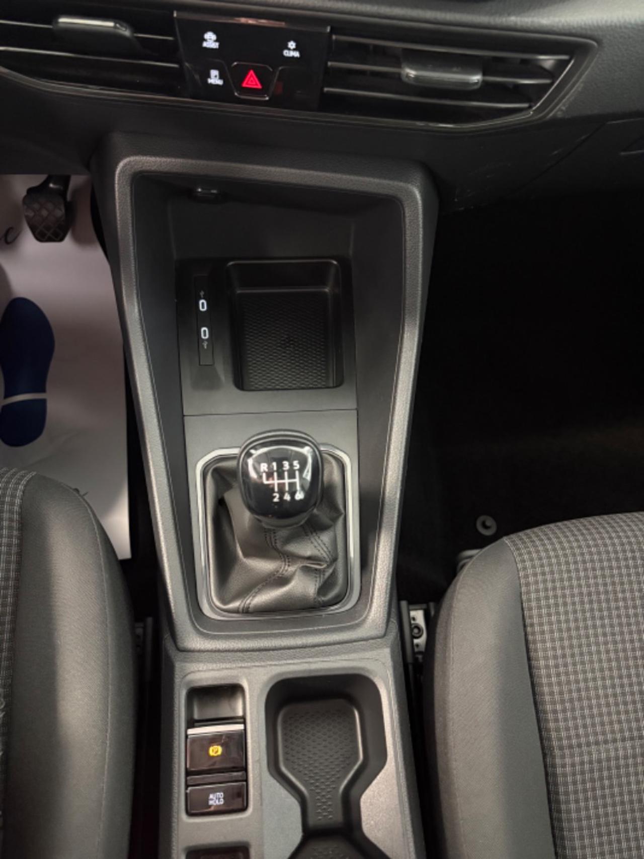 VOLKSWAGEN Caddy 2.0 TDI 102 CV Kombi  5 POSTI N1 €18900 + IVA - 12