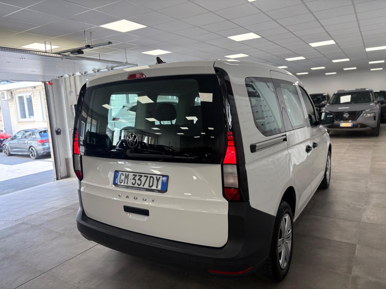 VOLKSWAGEN Caddy 2.0 TDI 102 CV Kombi  5 POSTI N1 €18900 + IVA - 6