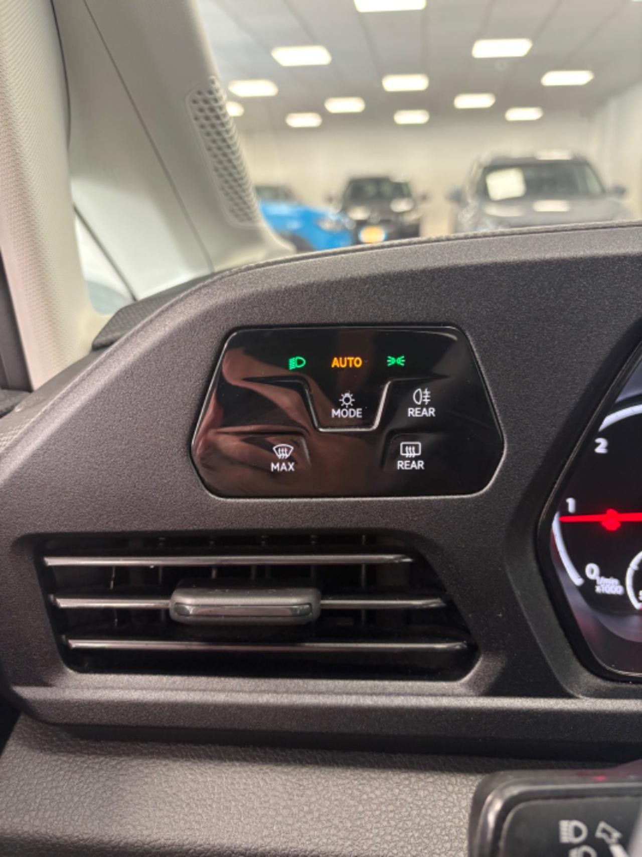 VOLKSWAGEN Caddy 2.0 TDI 102 CV Kombi  5 POSTI N1 €18900 + IVA - 13