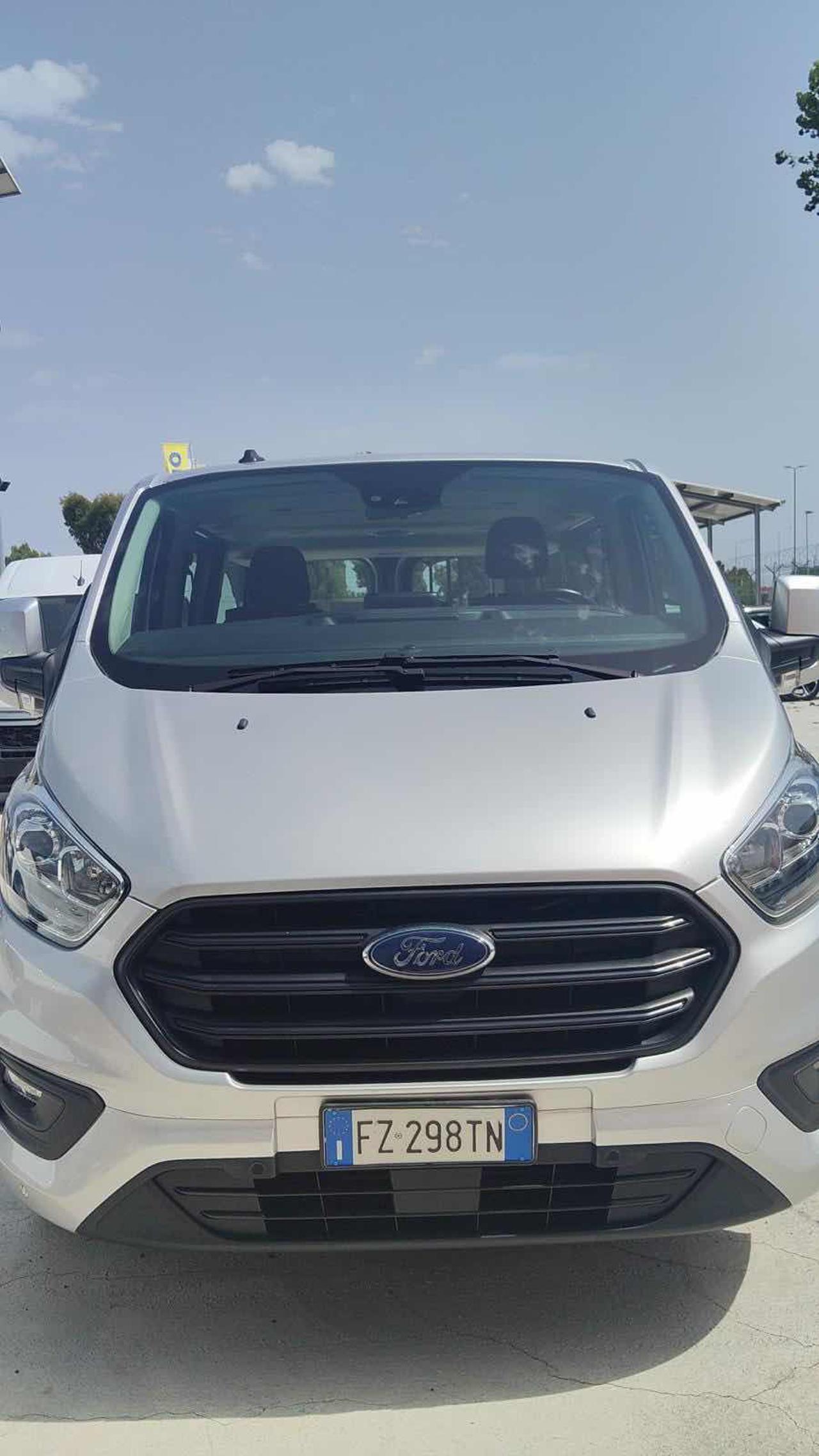 FORD Transit Custom 320 2.0 TDCi 130 aut. PASSO LUNGO Trend 8 posti - 13