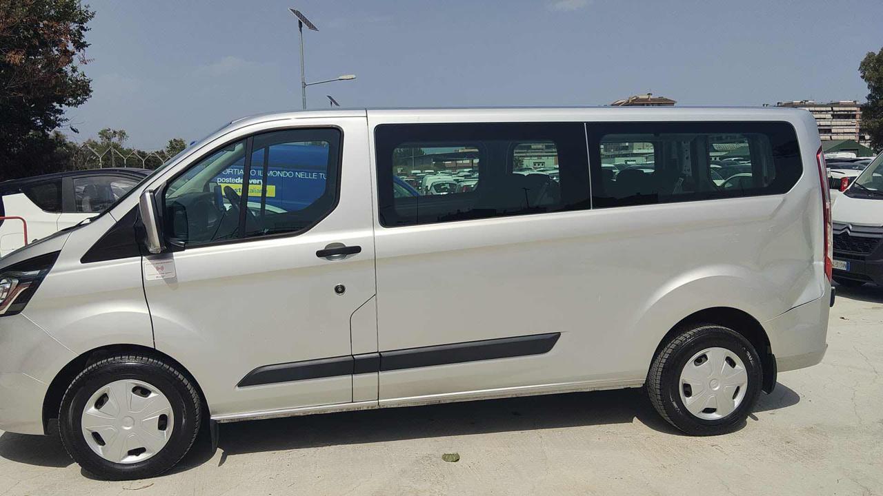 FORD Transit Custom 320 2.0 TDCi 130 aut. PASSO LUNGO Trend 8 posti - 3