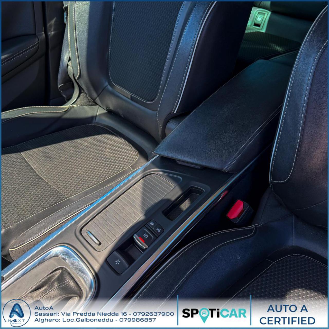 RENAULT Megane Sporter dCi 8V 110 CV EDC Energy Zen - 16