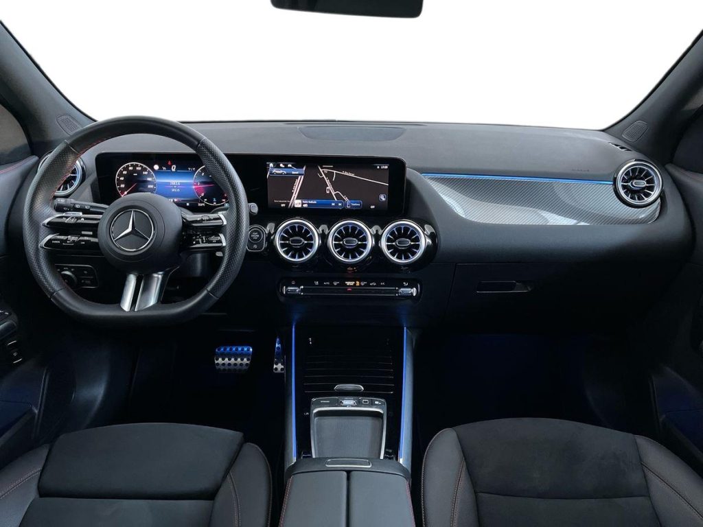 MERCEDES-BENZ GLA 180 d Automatic AMG Line Advanced Plus - 9