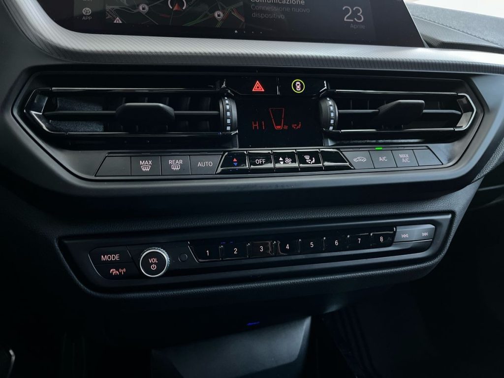 BMW 118 d 5p. Msport - 14