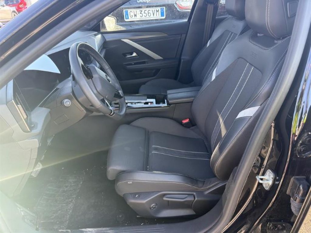 OPEL Astra 1.2 Turbo 130 CV AT8 Sports Tourer GS - 6