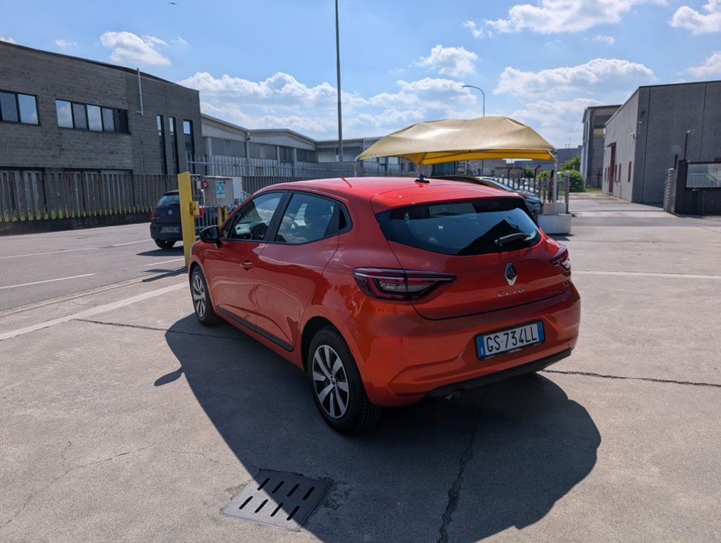 RENAULT Clio SCe 65 CV 5P Equilibre AZIENDALE OK NEOPATENTATI - 19