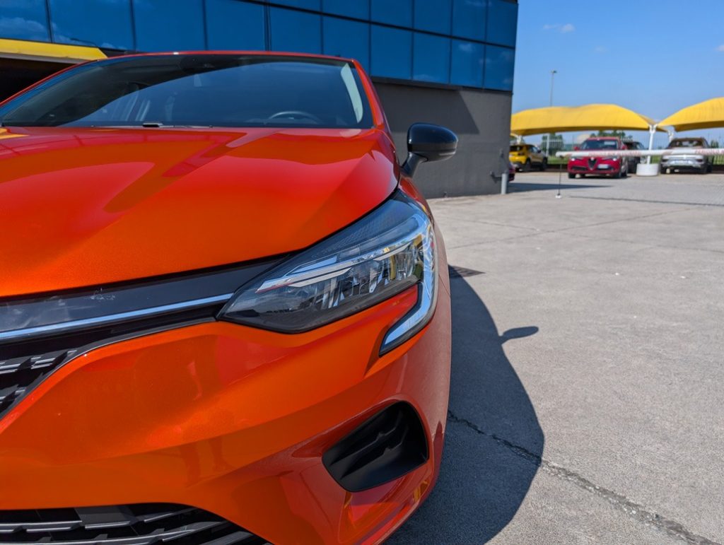 RENAULT Clio SCe 65 CV 5P Equilibre AZIENDALE OK NEOPATENTATI - 9