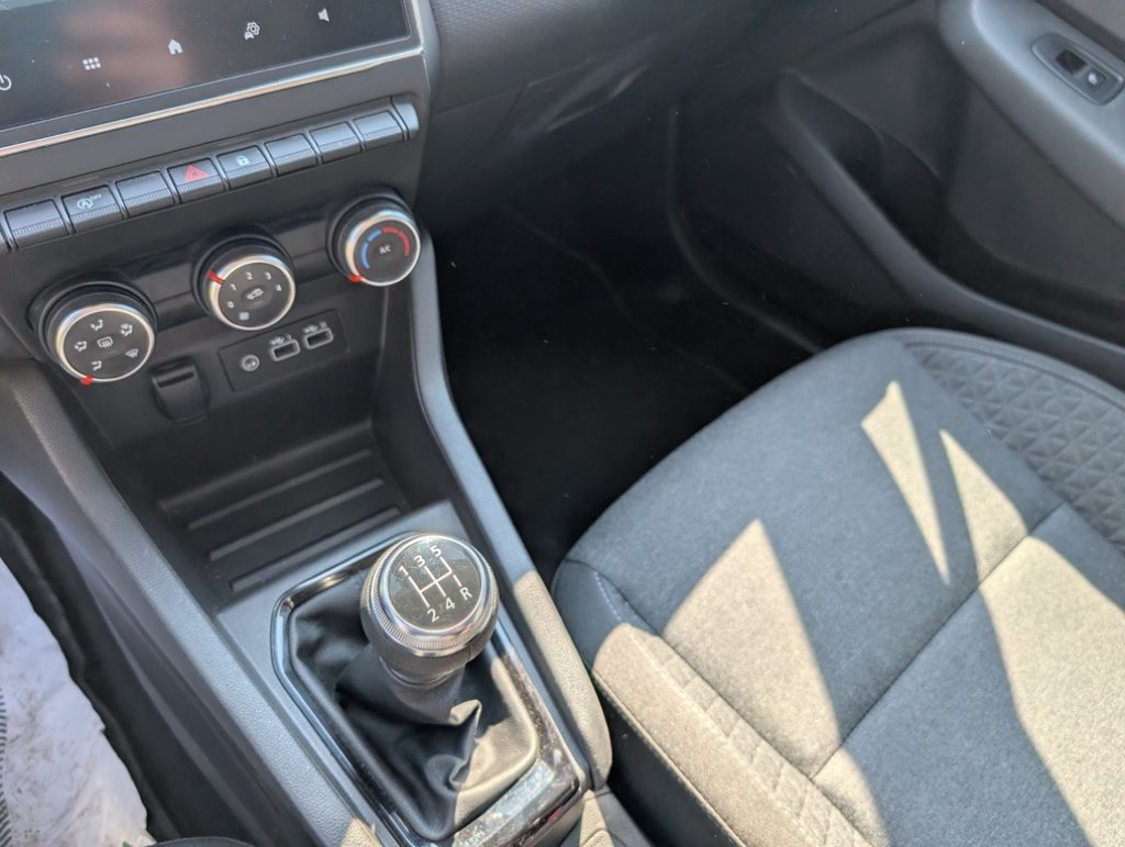 RENAULT Clio SCe 65 CV 5P Equilibre AZIENDALE OK NEOPATENTATI - 29