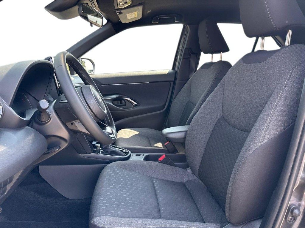 TOYOTA Yaris Cross 1.5 Hybrid 130 CV 5p.E-CVT AWD-i Trend Aut. - 8