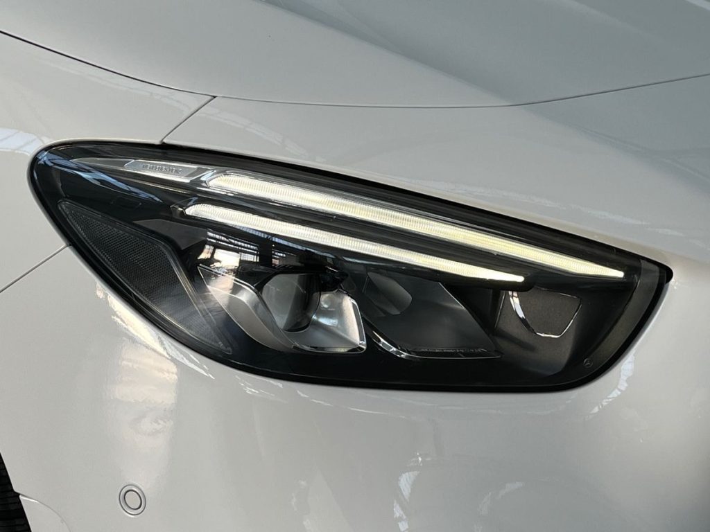 MERCEDES-BENZ B 200 d 4matic Premium - 17