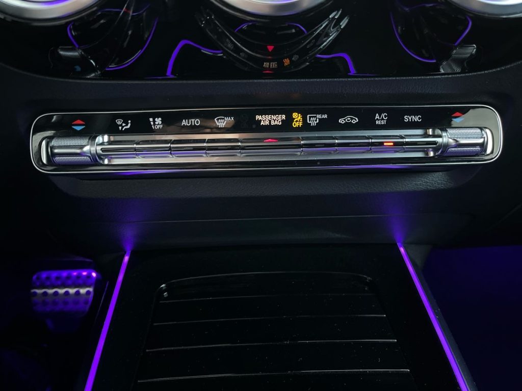 MERCEDES-BENZ B 200 d 4matic Premium - 14