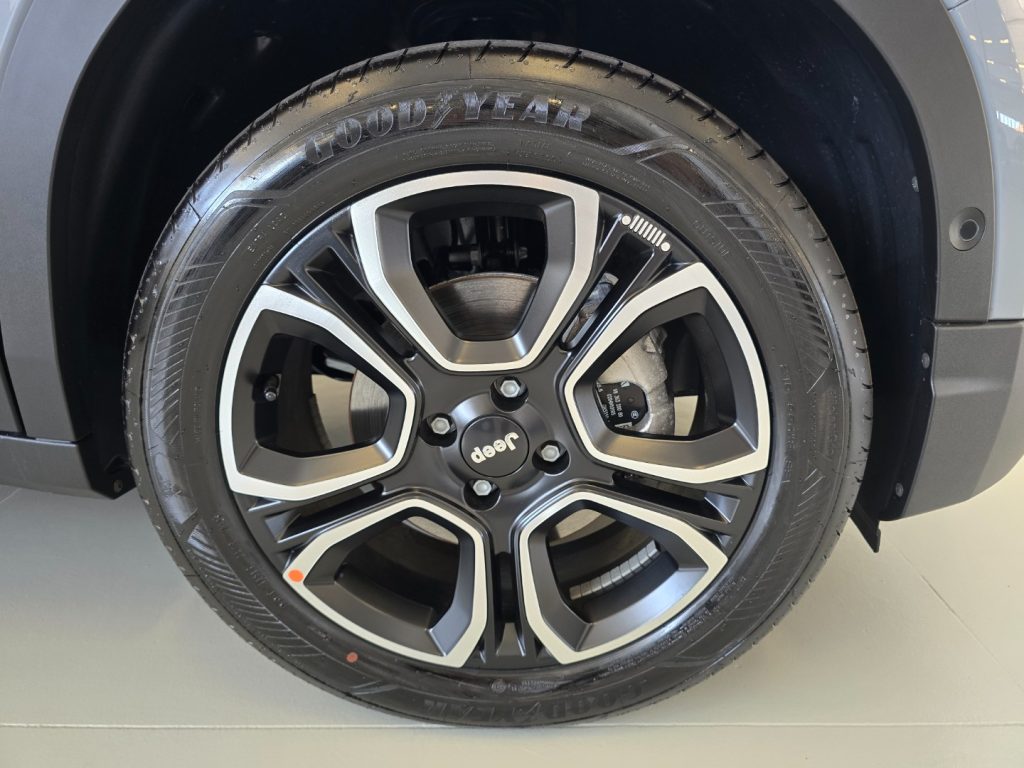 JEEP Avenger 1.2 Turbo 100 CV e-Hybrid Summit + Tetto - 30