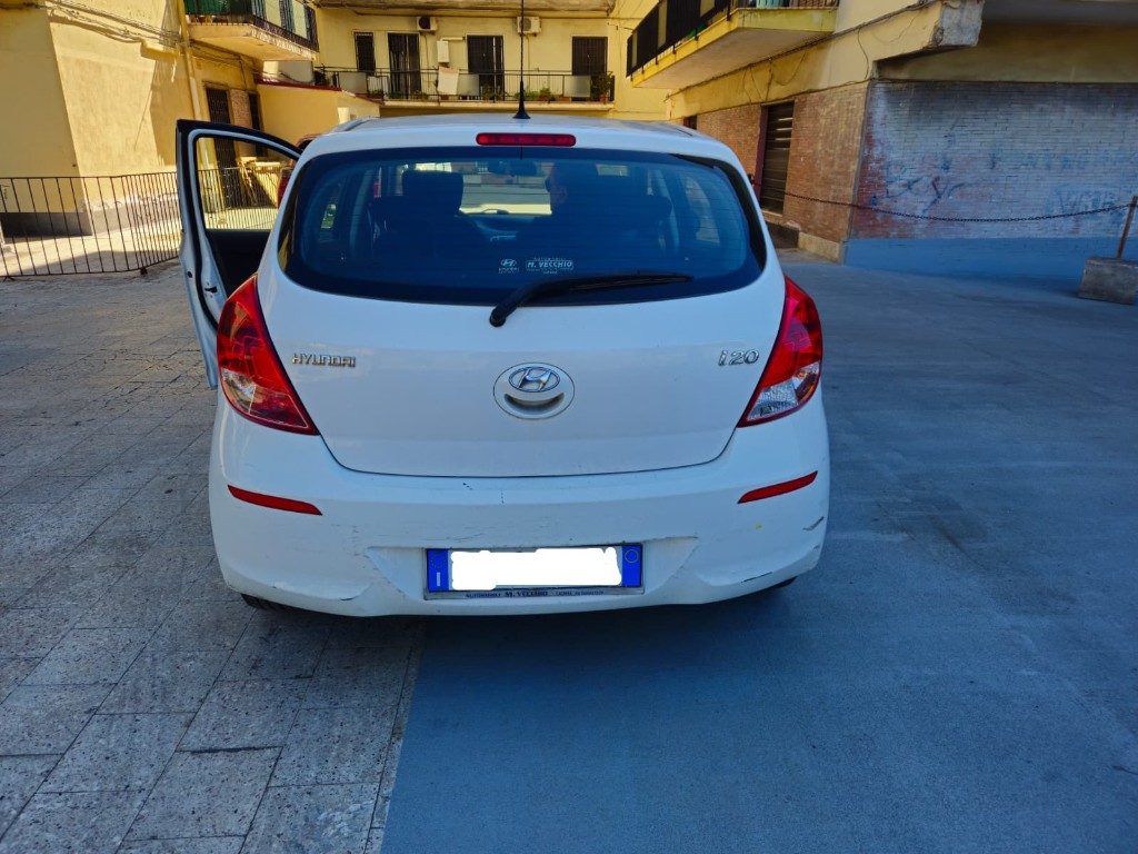 HYUNDAI i20 1.2 5p. Classic - 3
