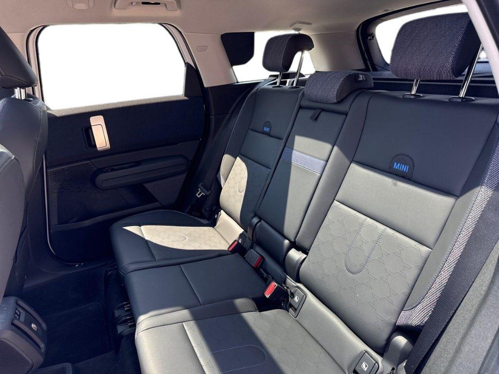 MINI Countryman D Classic Countryman Pacchetto M Plus Aut. + Tetto - 12