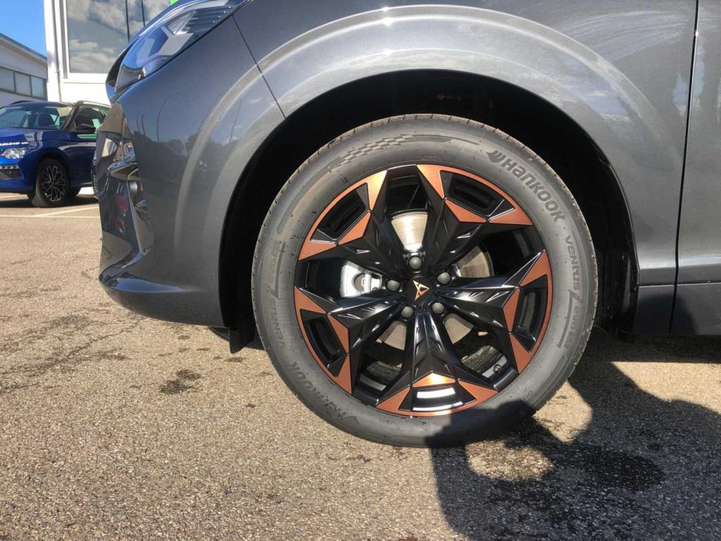 CUPRA Terramar 1.5 Hybrid DSG - 15