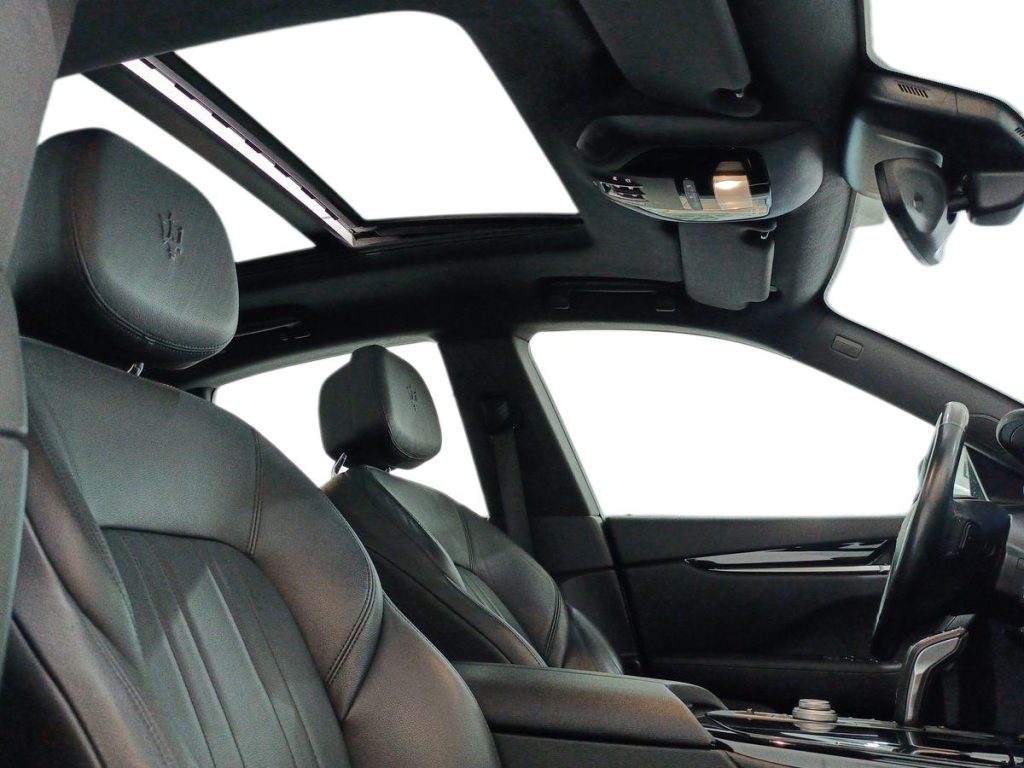 MASERATI Levante V6 Diesel AWD - 10