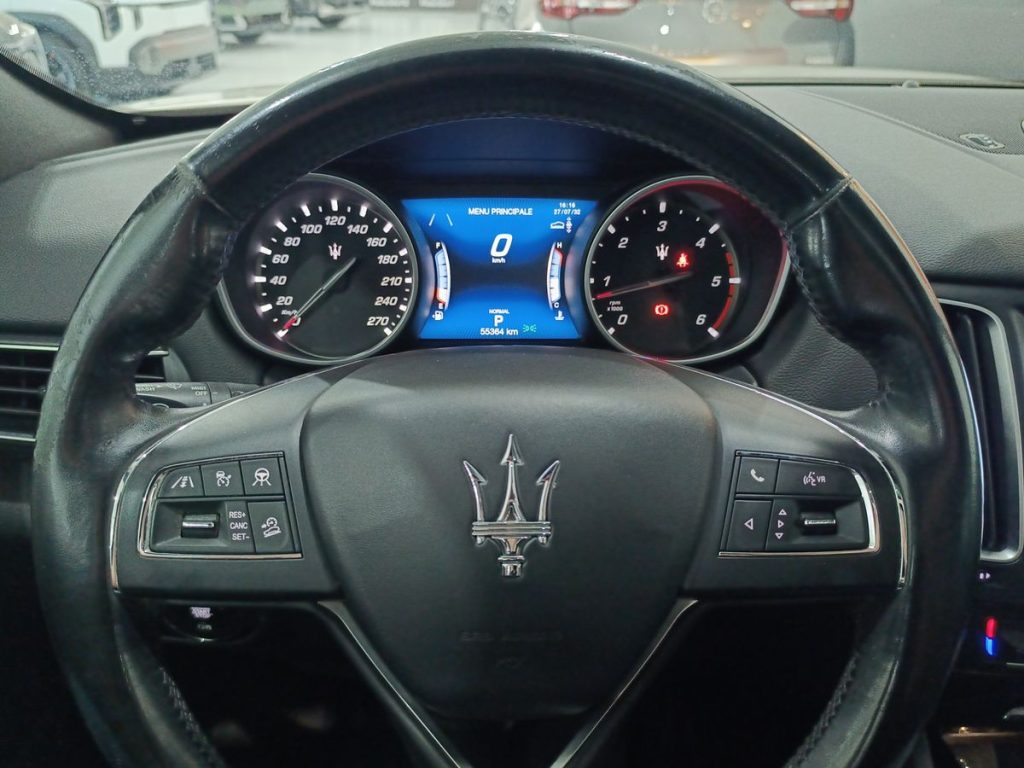 MASERATI Levante V6 Diesel AWD - 18