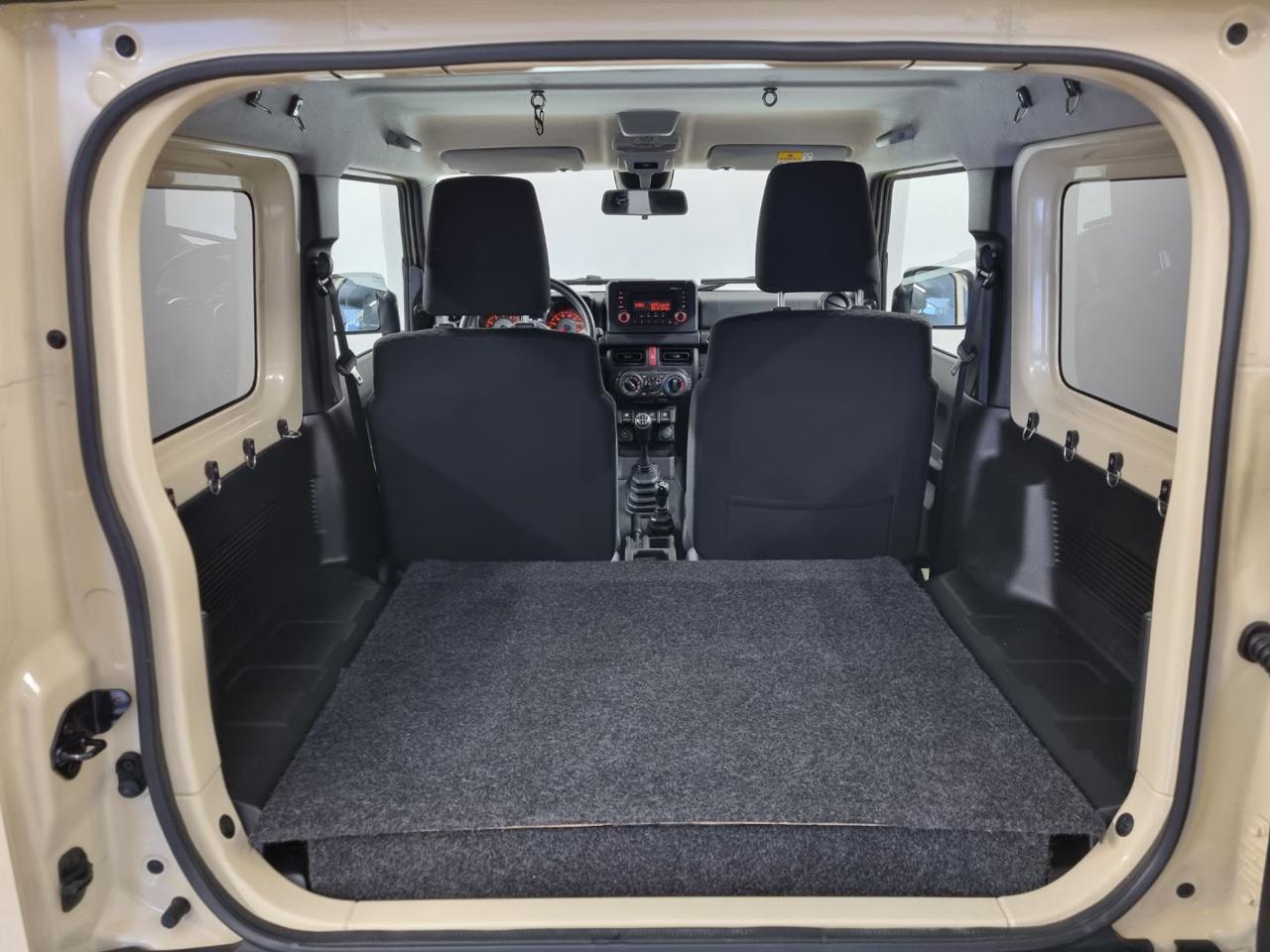 SUZUKI Jimny 1.5 5MT PRO (N1) - 24