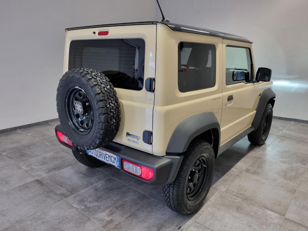 SUZUKI Jimny 1.5 5MT PRO (N1) - 25