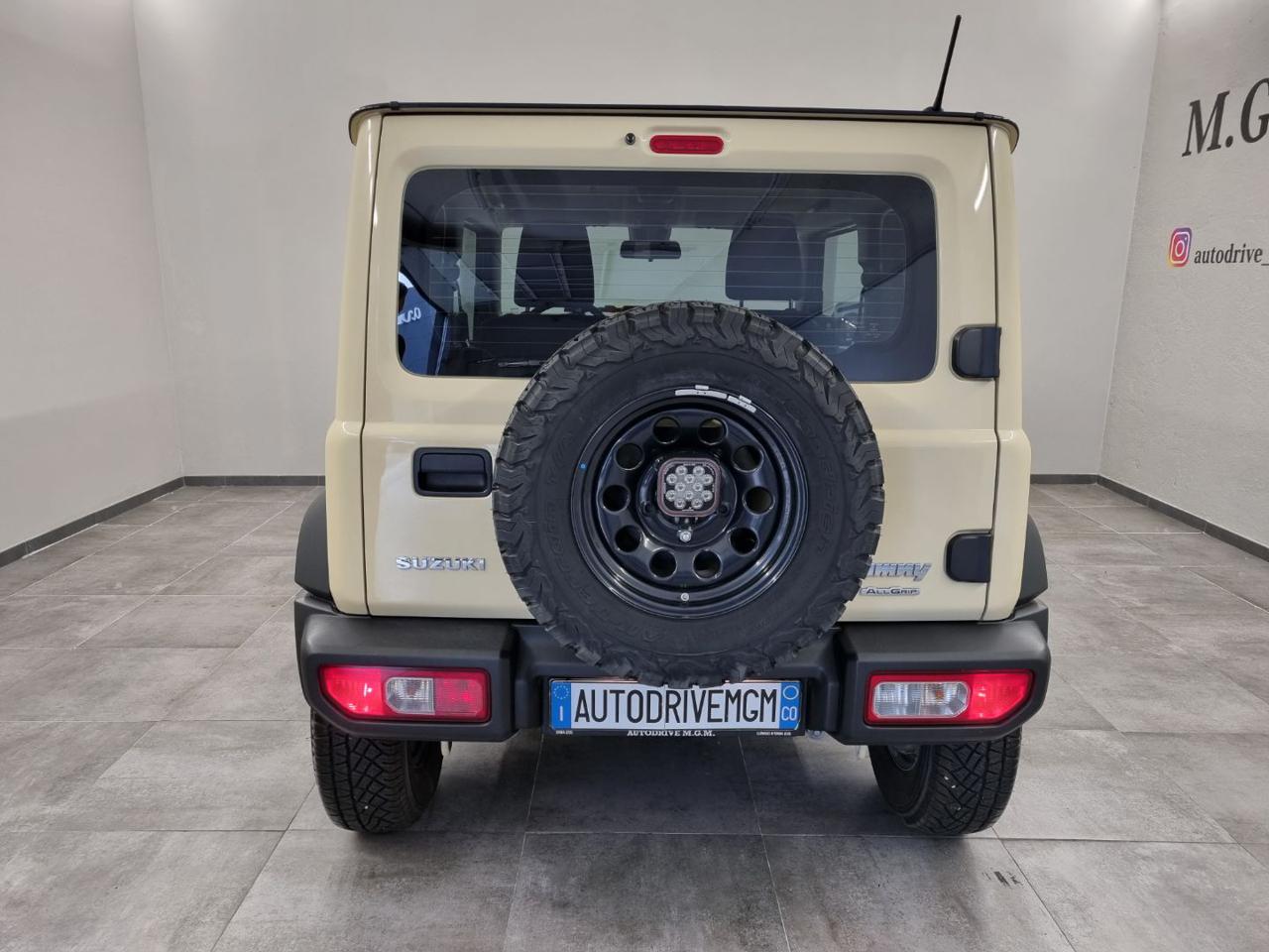 SUZUKI Jimny 1.5 5MT PRO (N1) - 3