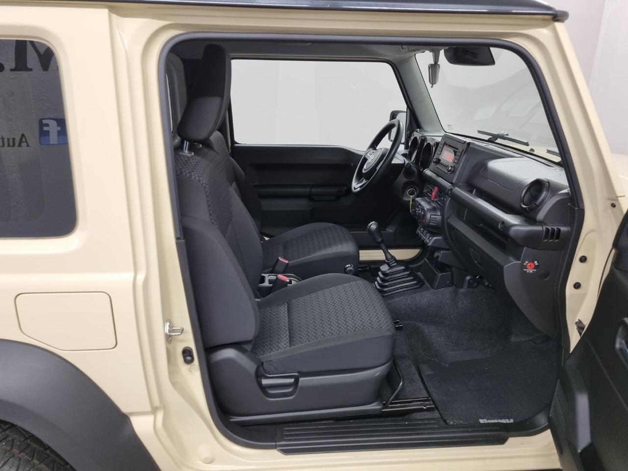 SUZUKI Jimny 1.5 5MT PRO (N1) - 9