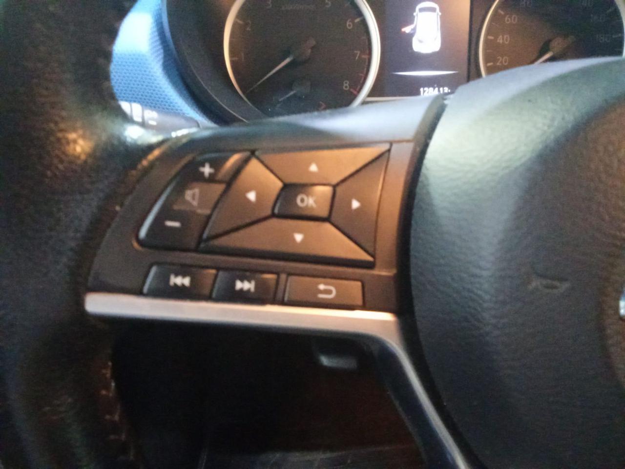 NISSAN Micra 0.9 IG-T 12V 5 porte Tekna - 11
