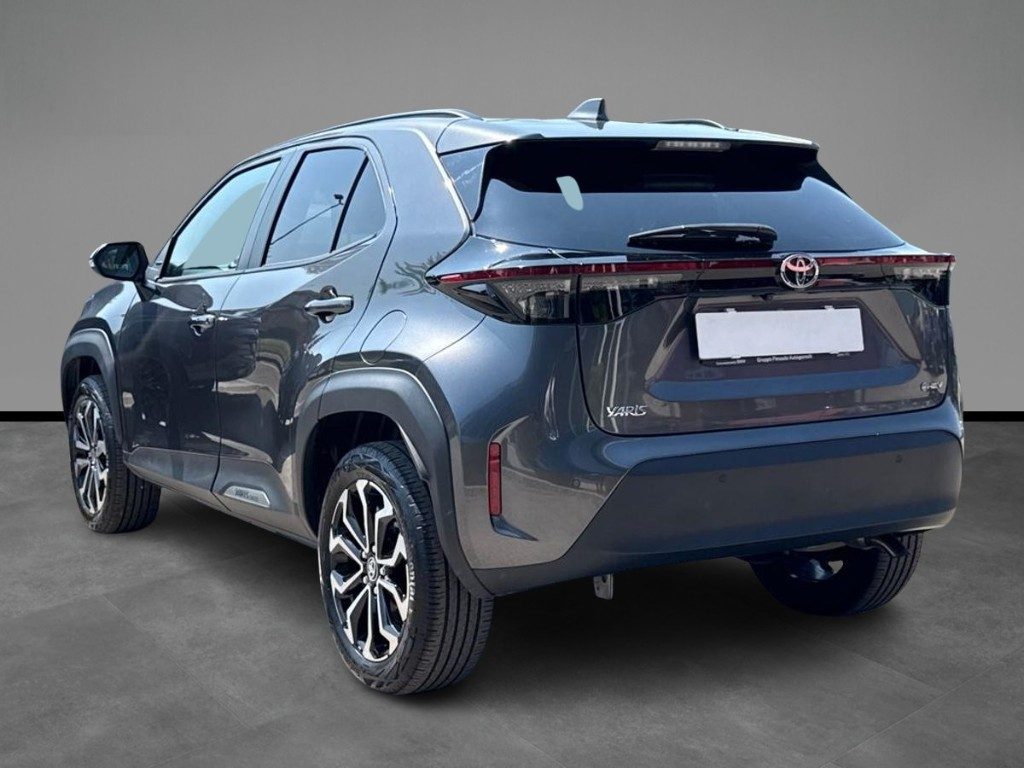 TOYOTA Yaris Cross 1.5 Hybrid 130 CV 5p. E-CVT Trend Aut. - 3