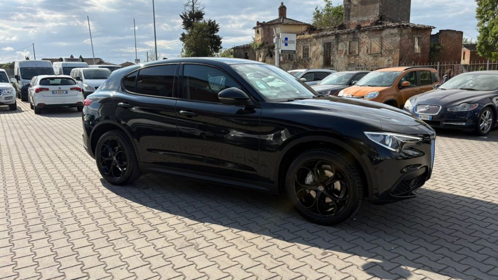 ALFA ROMEO Stelvio 2.2 Turbodiesel 190 CV AT8 Q4 Business - 2