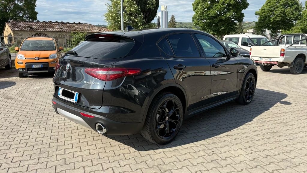 ALFA ROMEO Stelvio 2.2 Turbodiesel 190 CV AT8 Q4 Business - 3
