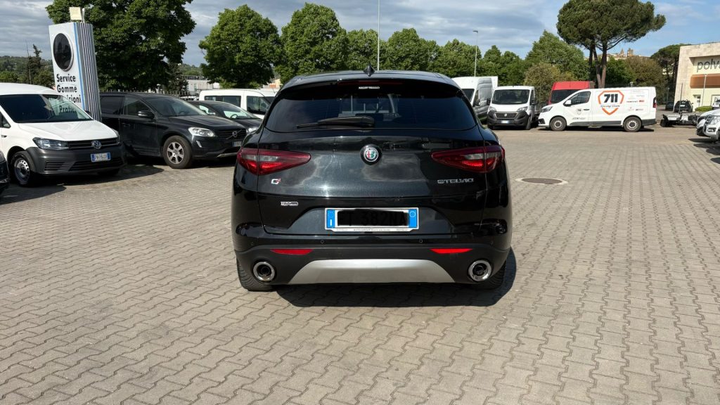 ALFA ROMEO Stelvio 2.2 Turbodiesel 190 CV AT8 Q4 Business - 4